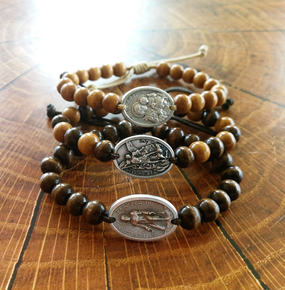 Choose Saint Medal Wooden Beads Bracelet