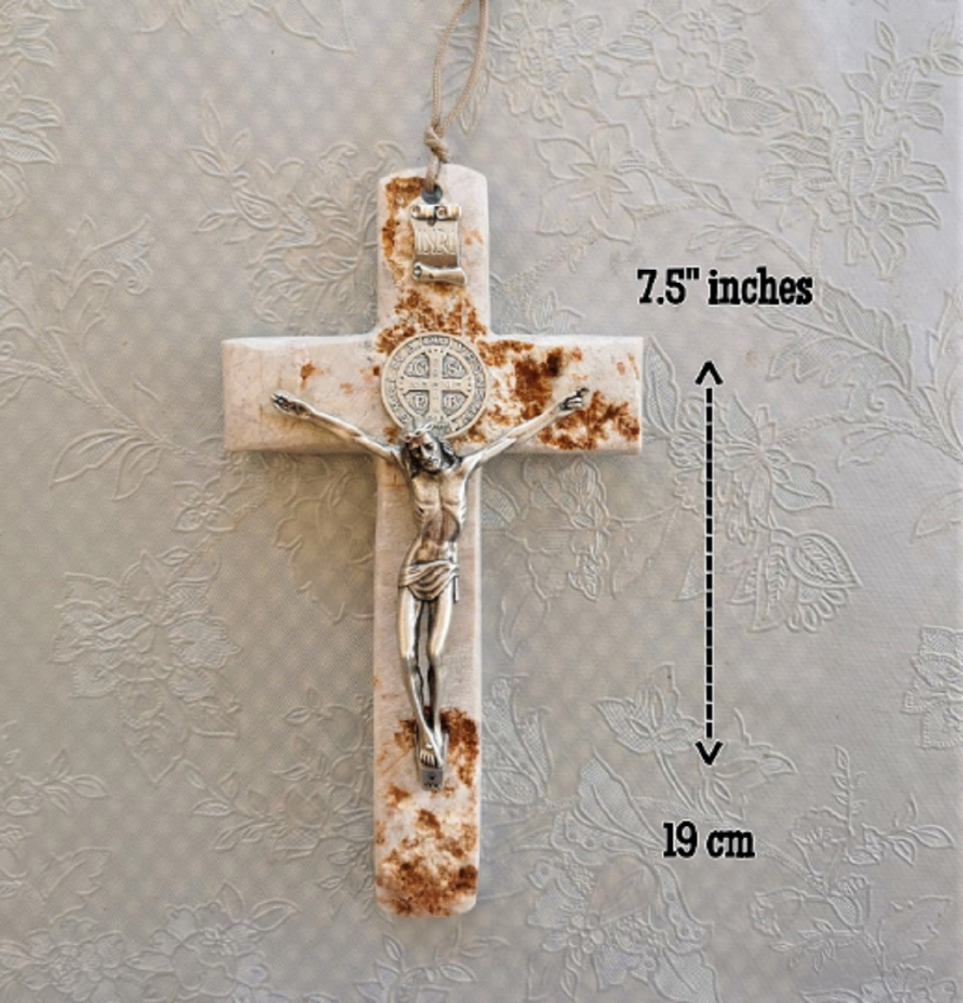 Colgante cruz de madera de Medjugorje - Have a God Time